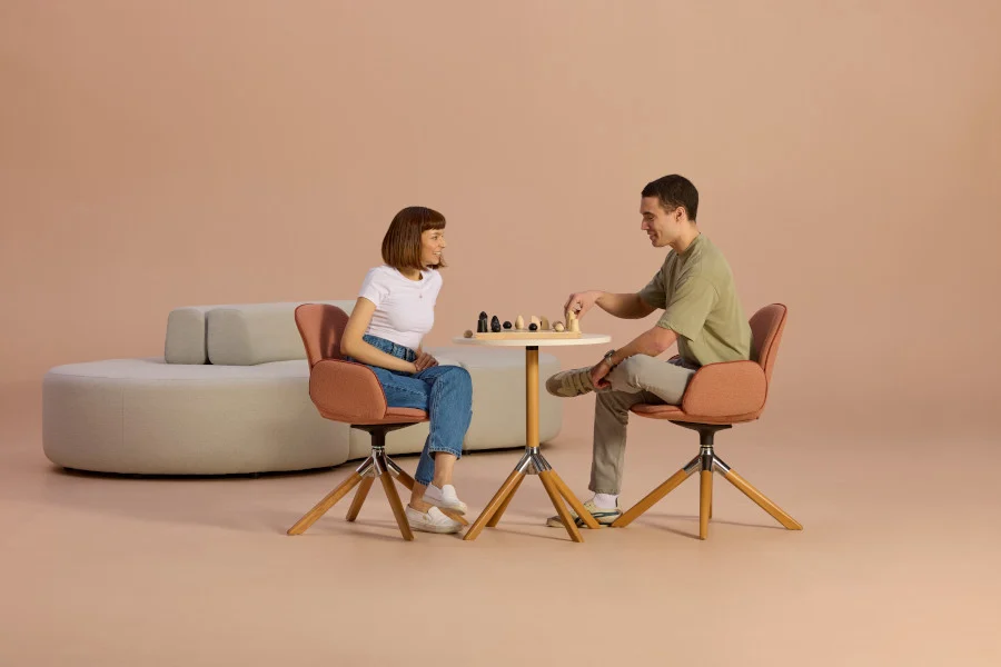 cascha_guest_woodswivel_table_zeker_lounge3